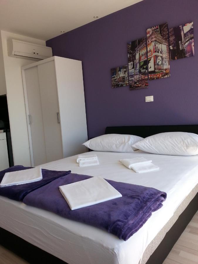 Grey House Apartment Makarska Bagian luar foto
